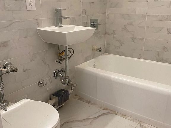 3rd image of 537 3rd Ave #11F