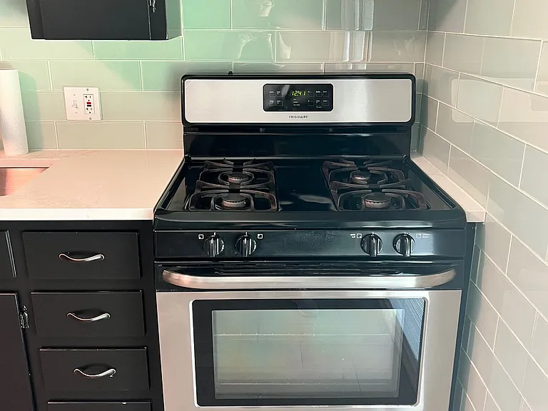 1114 Desirable Dr — Photo 19