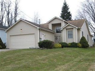 713 Fairview St, Ravenna, OH 44266