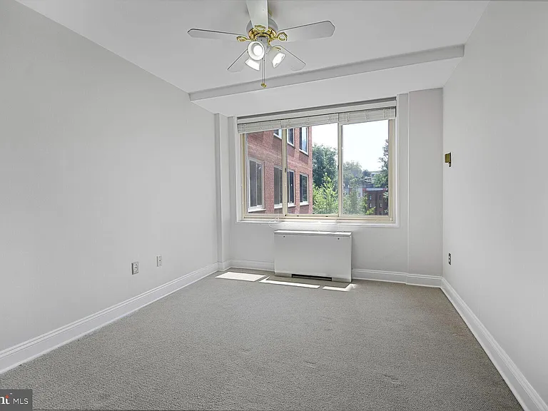 4000 Tunlaw Rd NW #419 — Photo 11