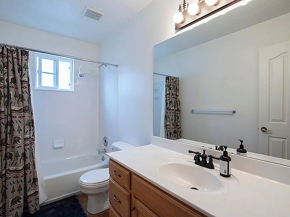 4th image of 792 E Hamlet Cir S