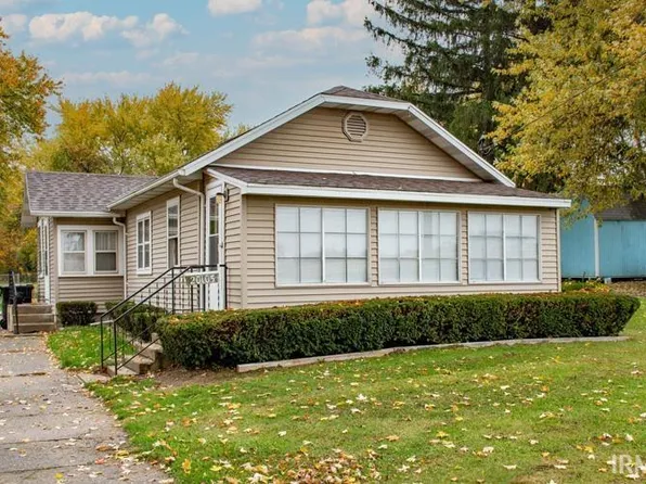 20105 Johnson Rd, South Bend, IN 46614