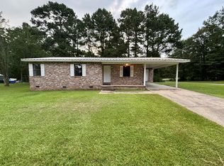 2 Jan Dr, Laurel, MS 39443