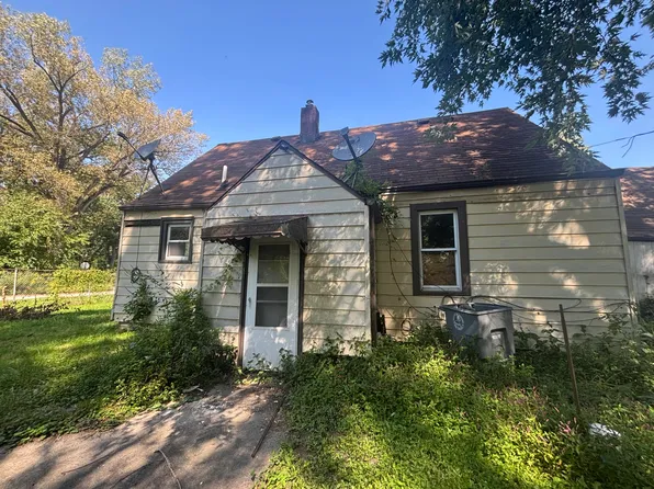 2405 Hobart St, Gary, IN 46406