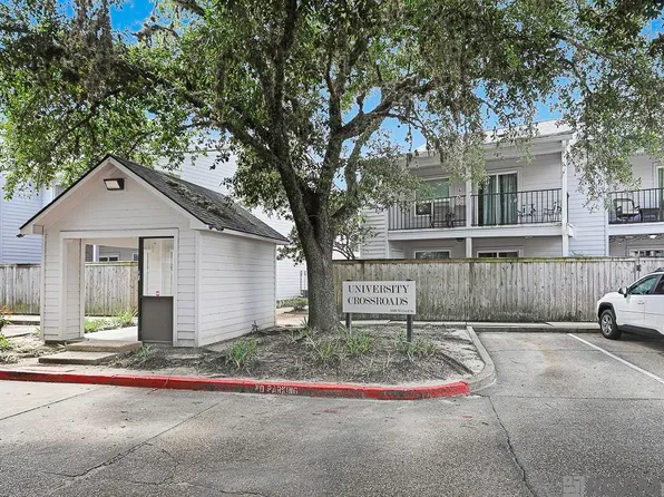 3330 Willard St APT 601, Baton Rouge, LA 70802