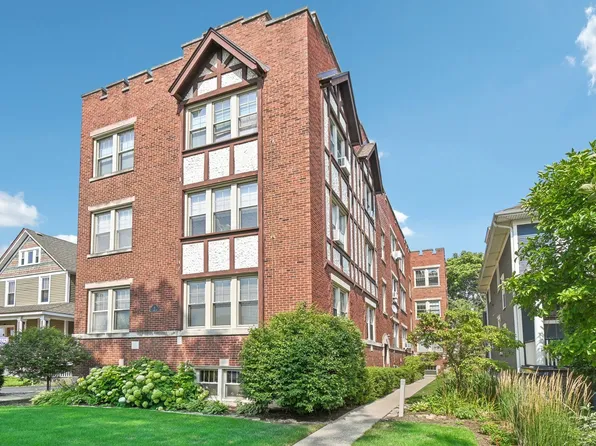 11 S 6th Ave #3B, La Grange, IL 60525