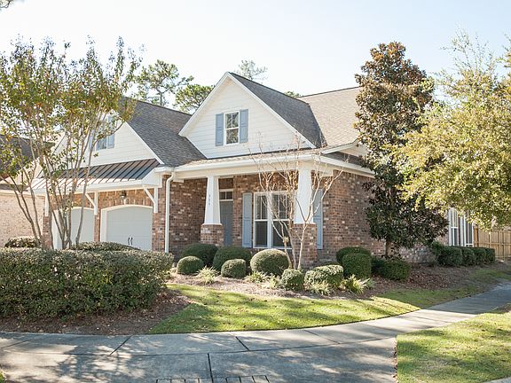 Corner lot curb appeal