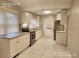 205 Regan Rd, Vernon Rockville, CT 06066