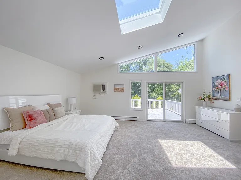 1 Herrick Dr — Photo 15