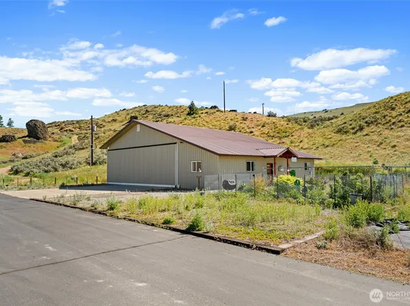 675 Peach Road, Waterville, WA 98858
