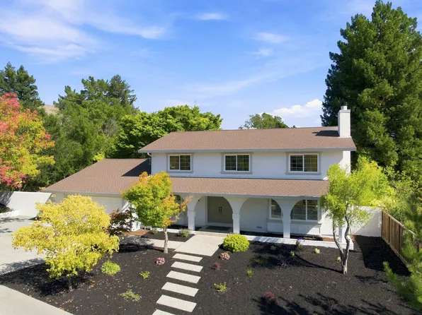 149 Sandringham Dr S, Moraga, CA 94556