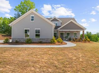 110 Parkview Dr, Cleveland, GA 30528