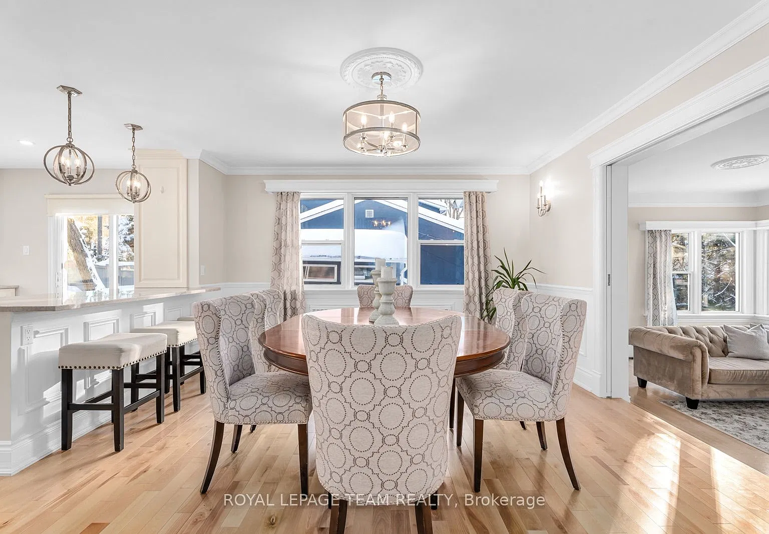 9 bed, $6,750 — Photo 4