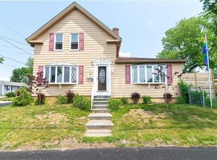 62 Coit Ave, West Warwick, RI 02893