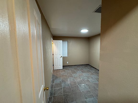 4th image of 3635 S Bronson Ave #3635