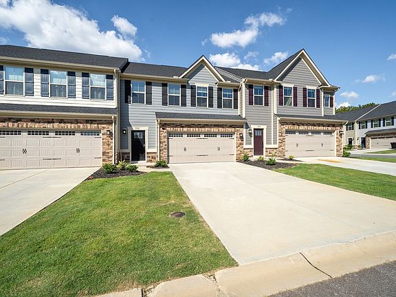 2nd image of 502 Martin Creek Dr