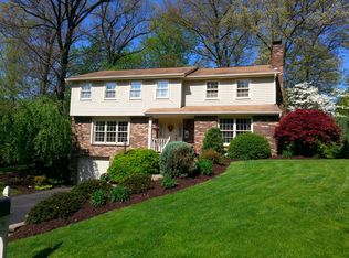 619 Westshire Dr, Greensburg, PA 15601