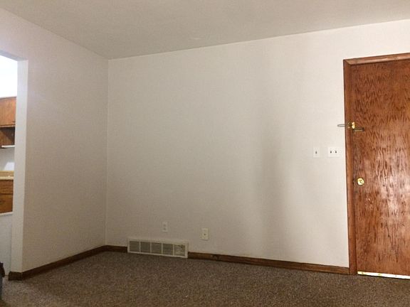 4th image of 2128 La Mar Ave APT 4