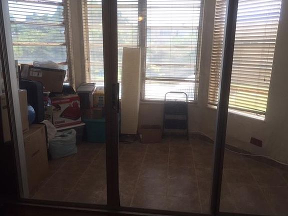 5th image of 3234 N Colorado Ave
