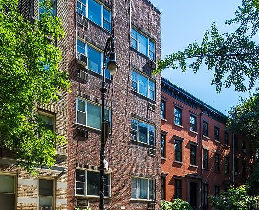 5th image of 40 Grove St APT 4C