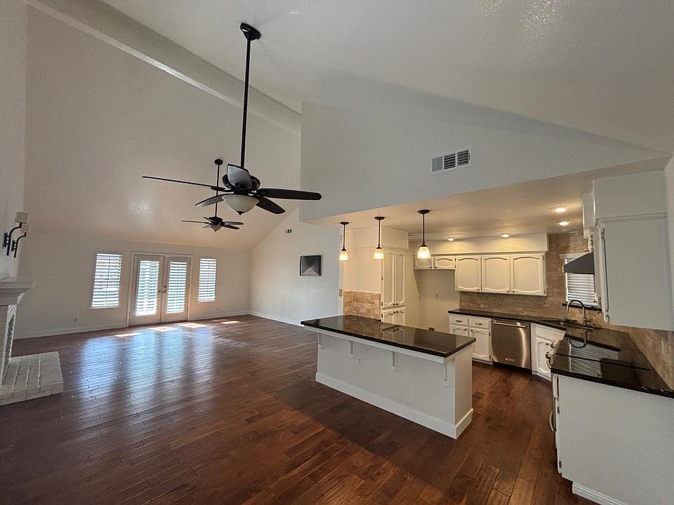 1st image of 4249 W Capitola Ave