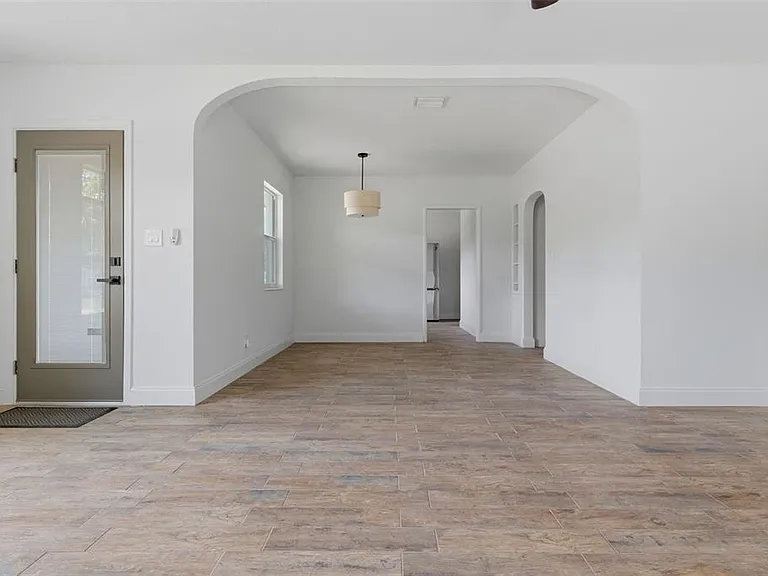 3030 5th St N #A — Photo 2