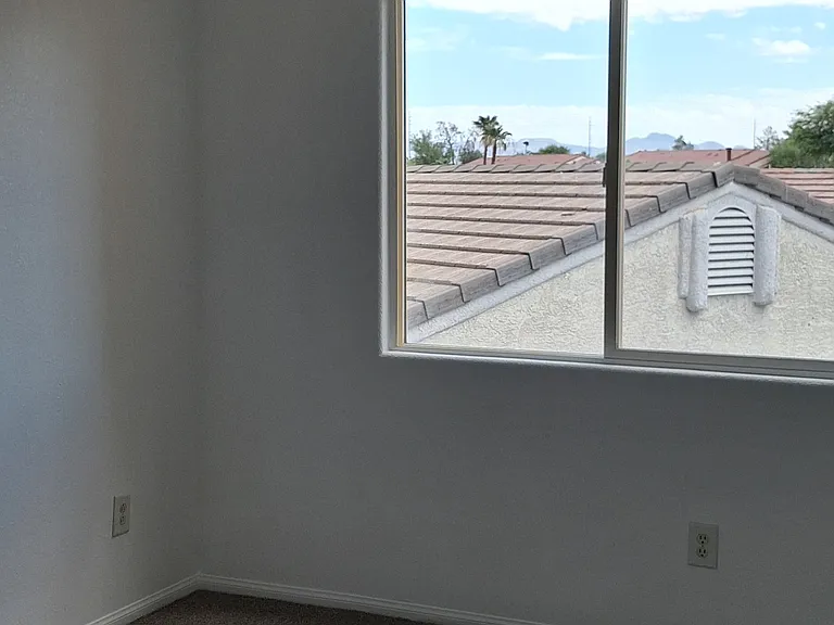 Upstairs Bedroom #3