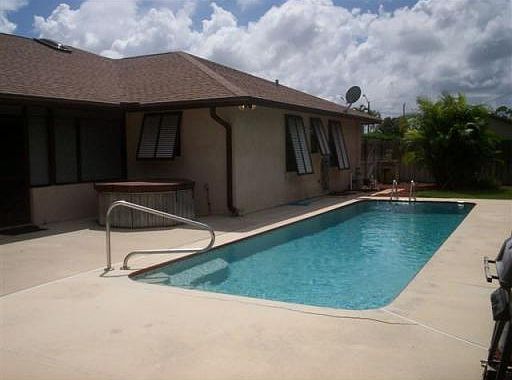 3rd image of 888 Wynnwood Cir