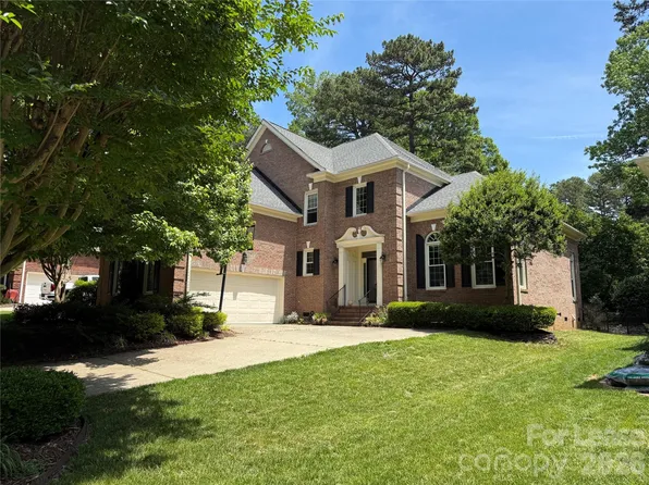 18412 Turnberry Ct, Davidson, NC 28036