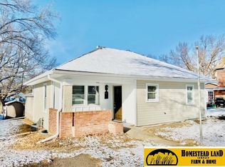 919 J St, Fairbury, NE 68352