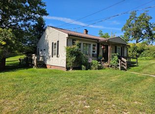 1553 Hilltown Rd, Fries, VA 24330