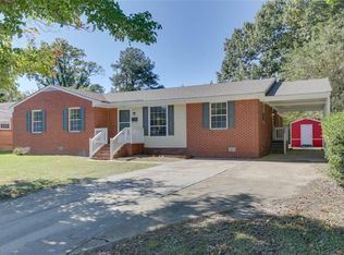 1419 Aberdeen Rd, Hampton, VA 23666