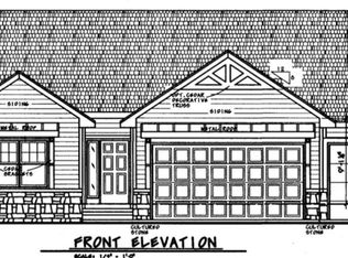 11808 E Ridgeview Ct, Peculiar, MO 64078