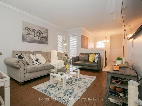 45 Vintage Gate, Brampton, ON L6X 5C3