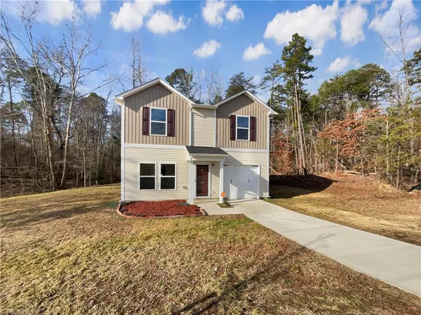 1188 Woodsman Dr, Burlington, NC 27217