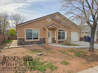 22 E 450 N, La Verkin, UT 84745