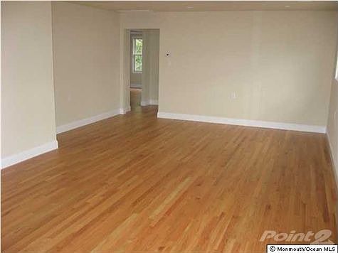 4th image of 8 Picasso Ct