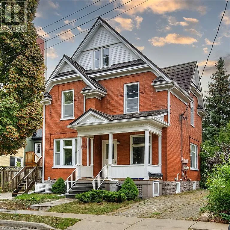 Building Photo - 19 Clarence Pl #2