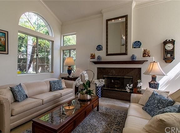 5th image of 28935 Glenrock Pl