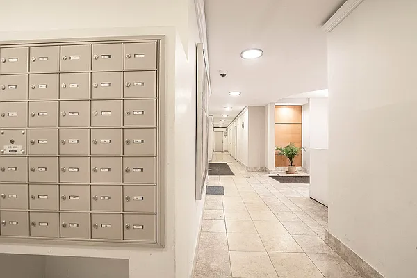 Rented by Oxford Property Group | media 19