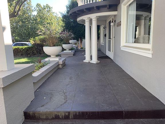 2nd image of 1249 Sierra Ave