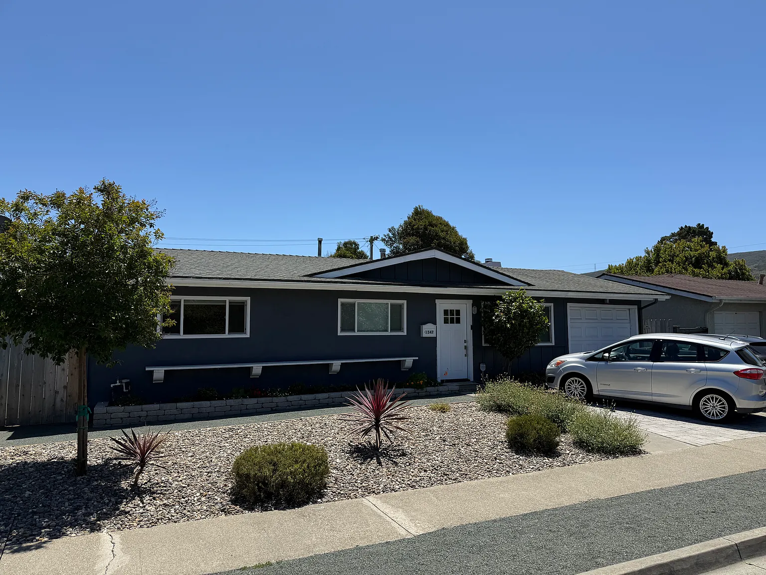 3 bed, 1365 sqft, $4,250 — Photo 1