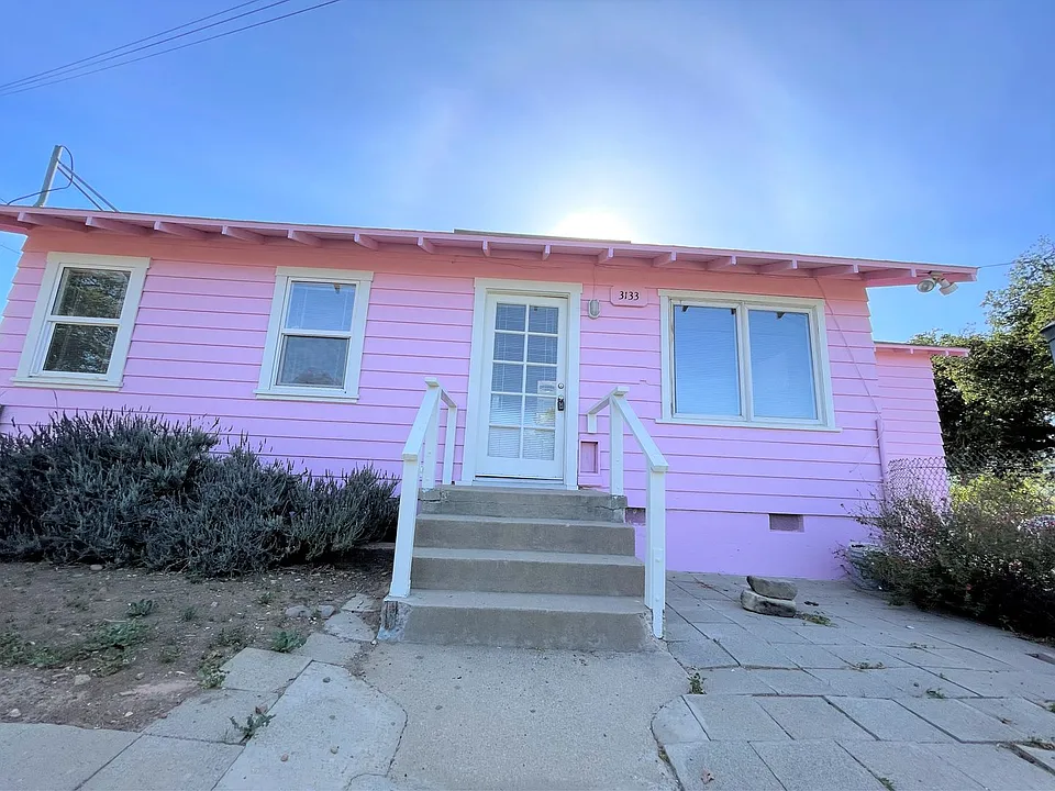 3133 W Telegraph Rd