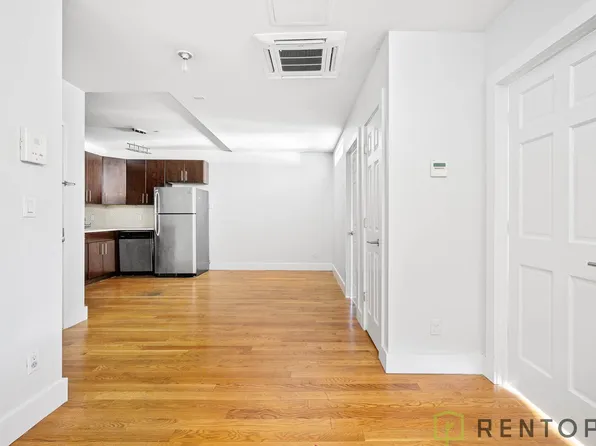 246 Union Avenue image 1 of 8