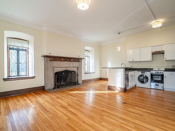 4th image of 330 Linwood Ave #103