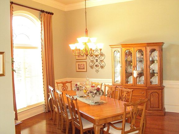 Dining area for large dinner