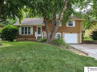 821 Janes View St, Papillion, NE 68046