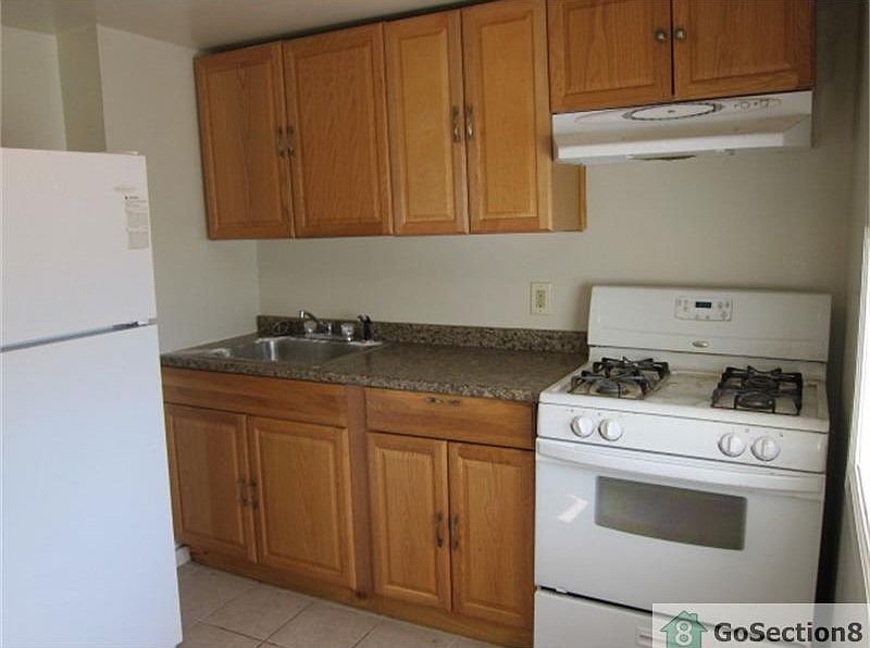 1st image of 742 N 43rd St