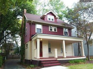 3381 Silsby Rd, Cleveland Heights, OH 44118