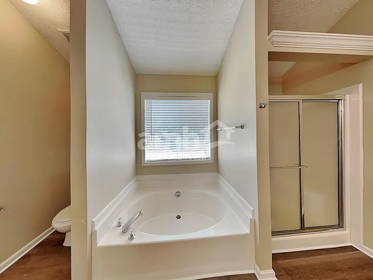 90 Adams Lake Ct — Photo 11